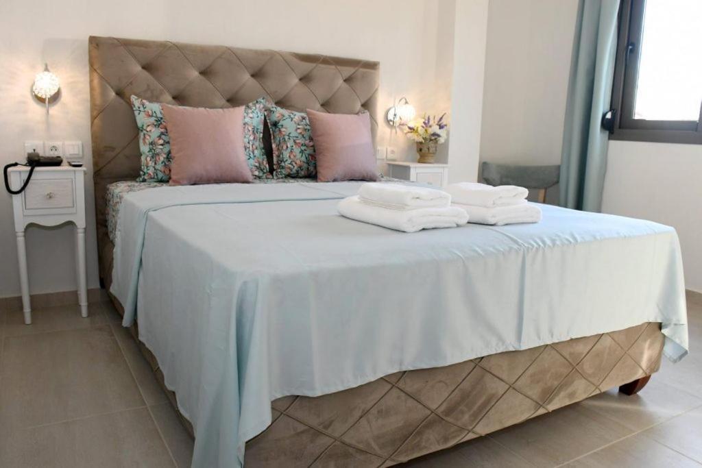 Theano Luxury Suites Nikiti Dış mekan fotoğraf