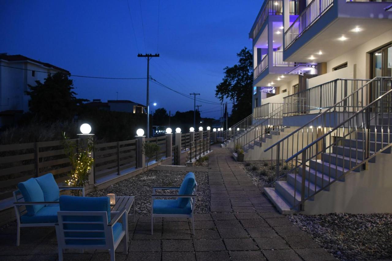 Theano Luxury Suites Nikiti Dış mekan fotoğraf