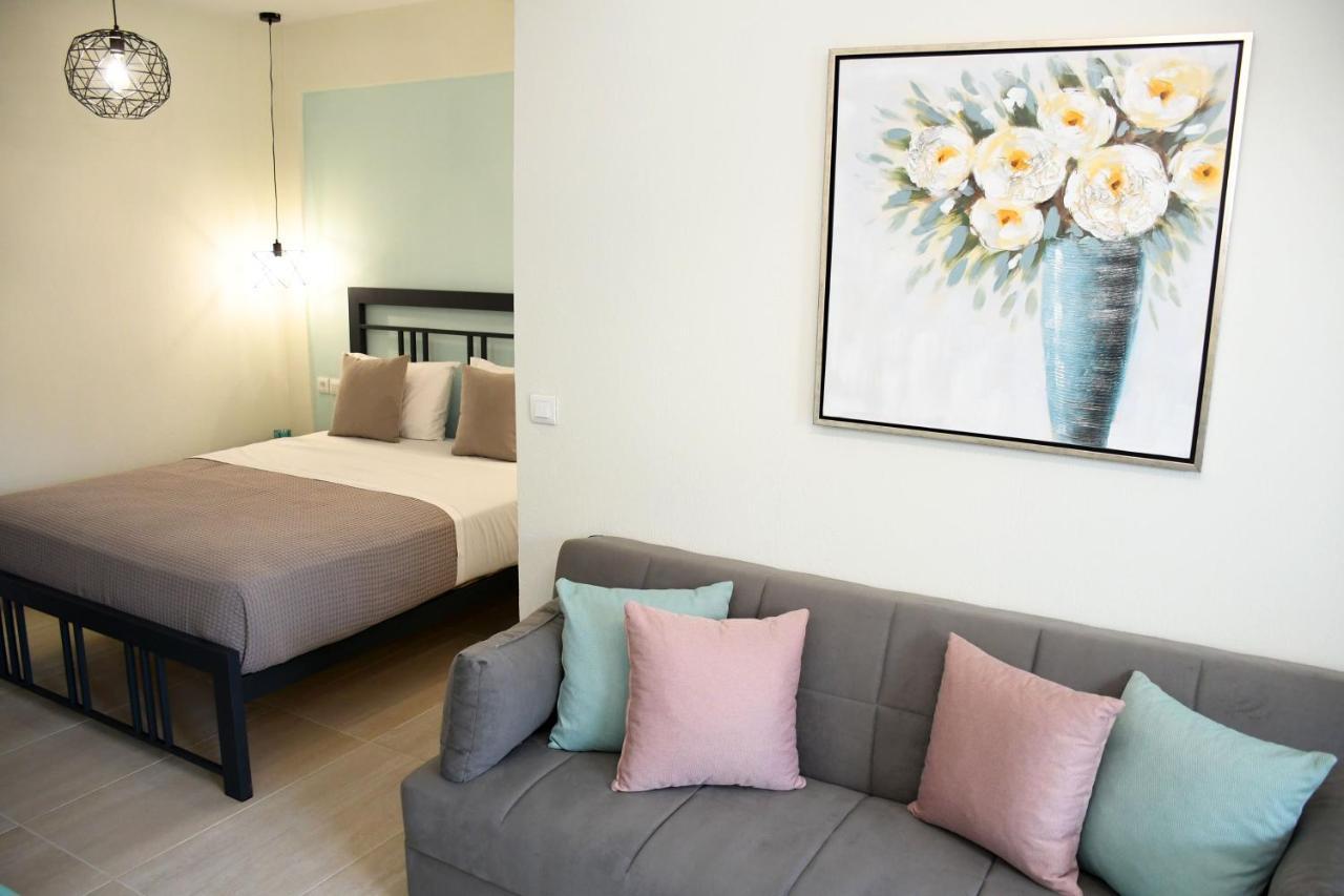 Theano Luxury Suites Nikiti Dış mekan fotoğraf