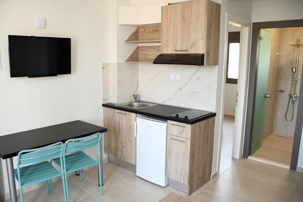 Theano Luxury Suites Nikiti Dış mekan fotoğraf
