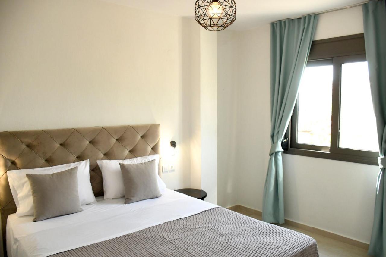 Theano Luxury Suites Nikiti Dış mekan fotoğraf