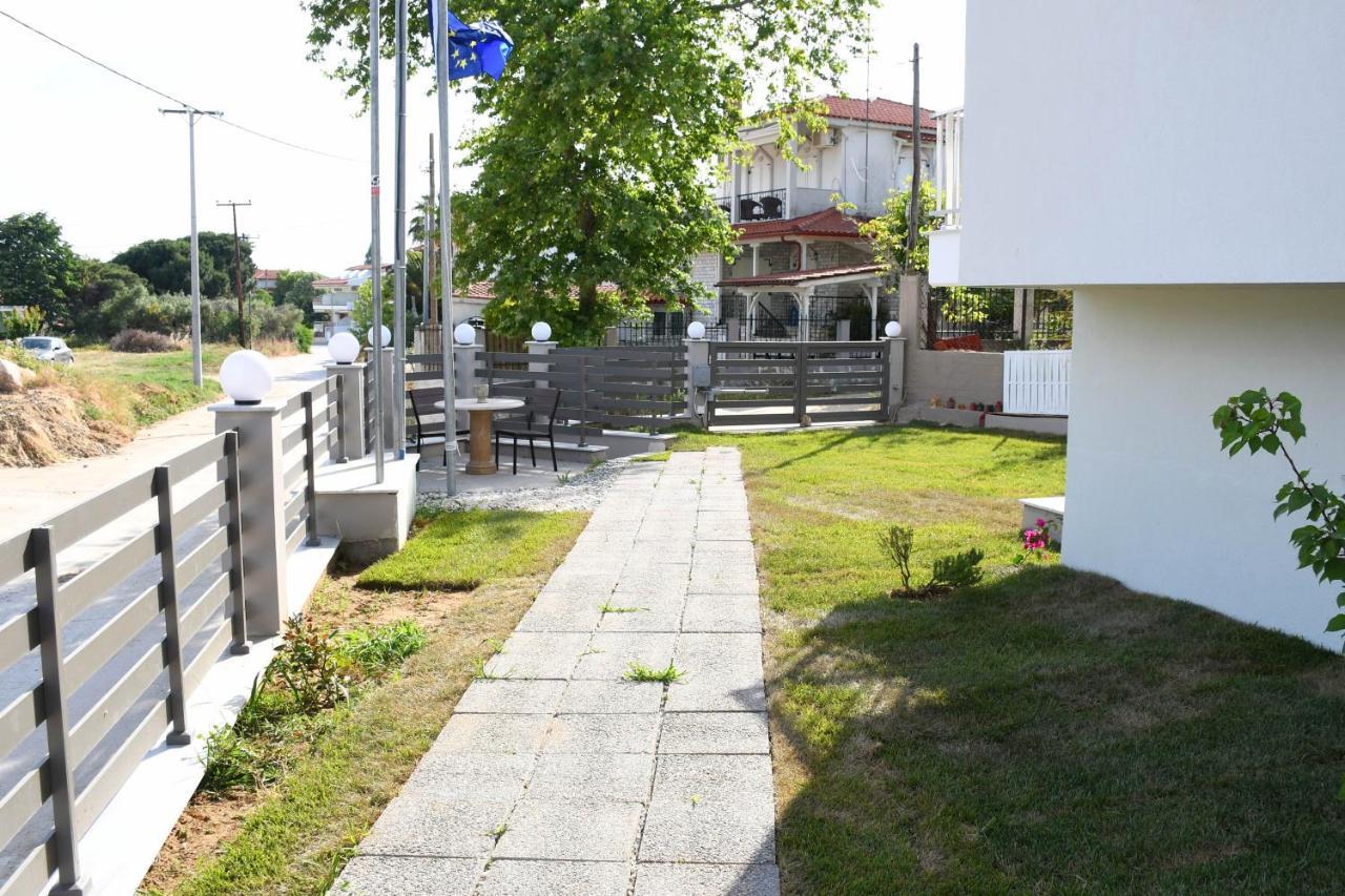 Theano Luxury Suites Nikiti Dış mekan fotoğraf