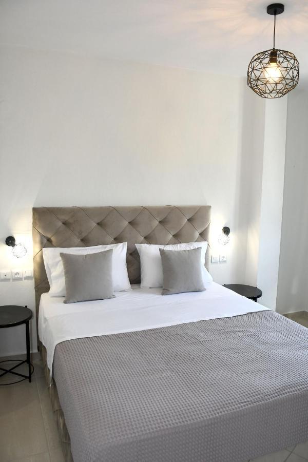 Theano Luxury Suites Nikiti Dış mekan fotoğraf