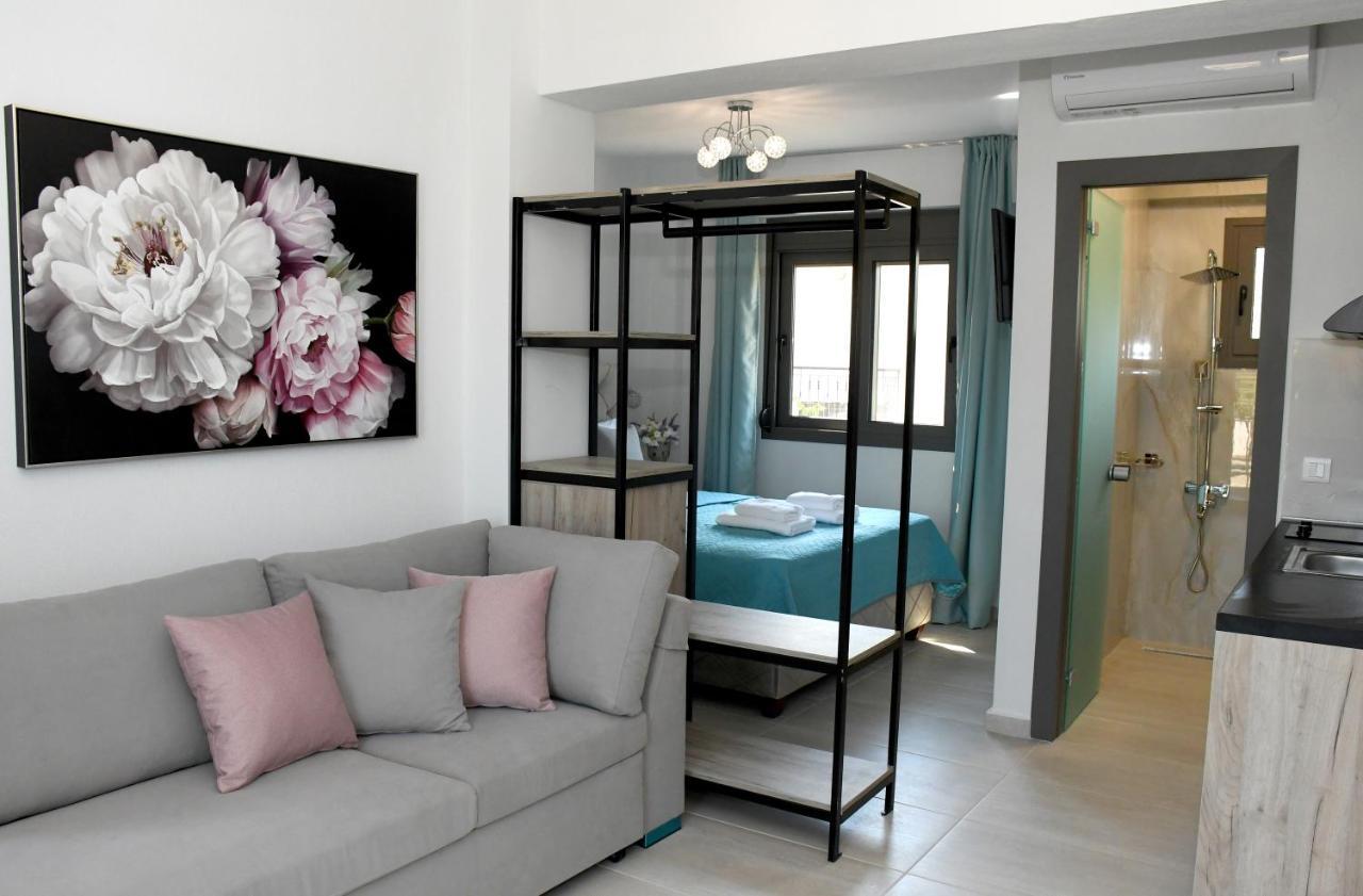 Theano Luxury Suites Nikiti Dış mekan fotoğraf